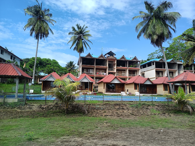 Tango Beach Resort / Similar