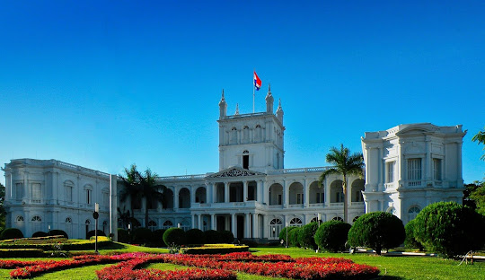 Full day London City Tour by Hop on Hop off Bus.