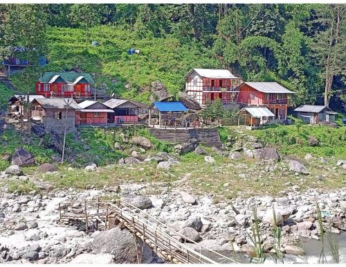 Transfer to Aritar. Aritar Local Sightseeing & Overnight stay in Aritar.
