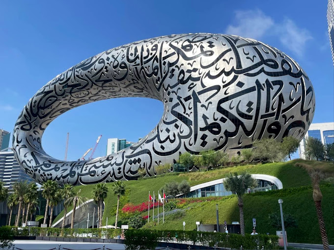 Dubai Dolphin Show & Museum of the Future