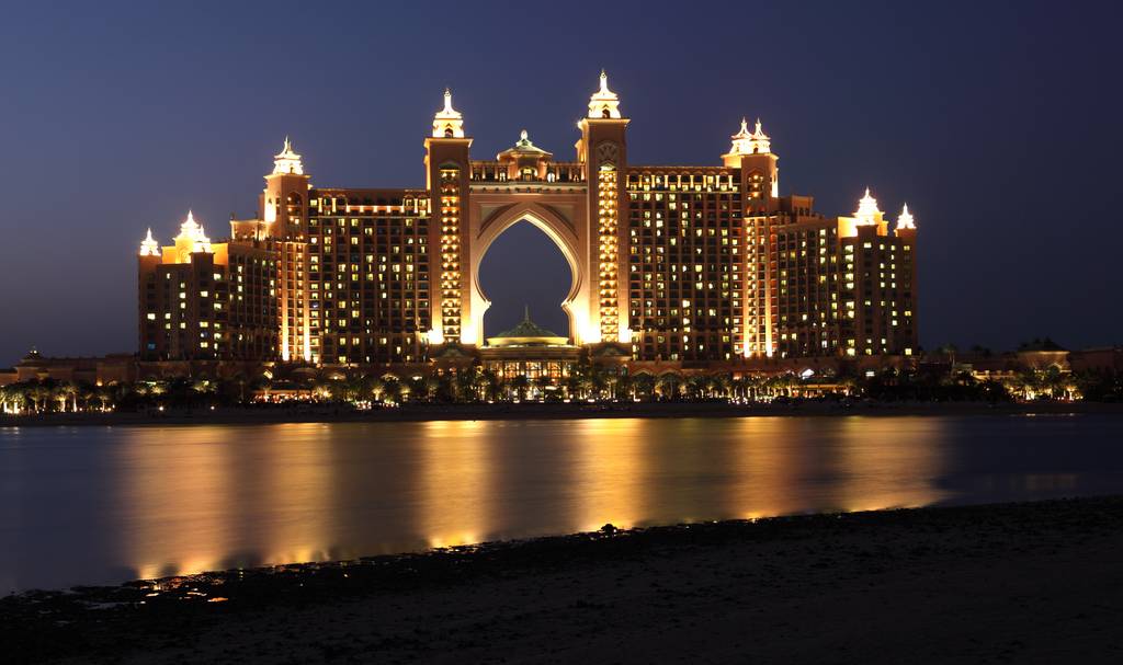 Dubai Frame & Shopping