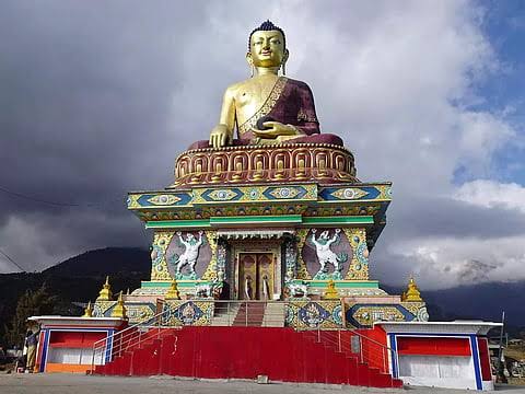 অরুণাচলের মেঘমালা ও কাজিরাঙ্গার অরণ্য